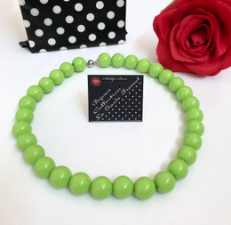 Retro Bubbles Green Necklace 24cm long with magnet