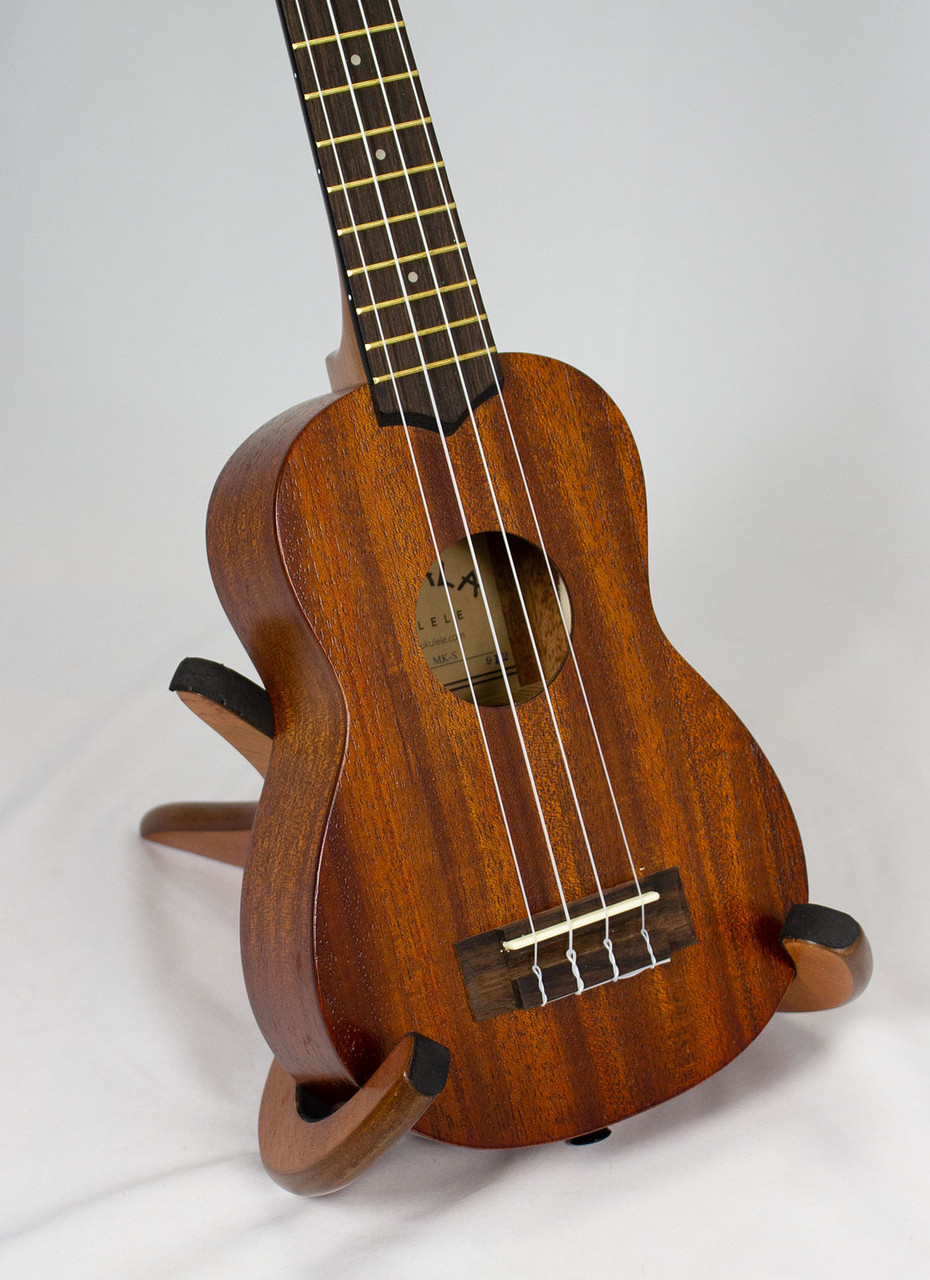 Makala MKS Beginner Pack Fan Guitar and Ukulele