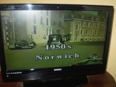 50 Minutes of Amazing film of 1950's Norwich,Bring back all those memories.