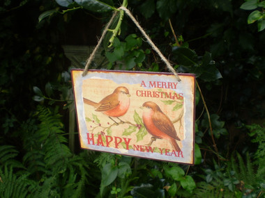 Such a pretty sign full of Vintage Christmas Ambience.