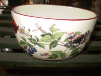 Danish 1970's Vintage Bohemian Butterflies and Blackberries Ceramic trinket pot