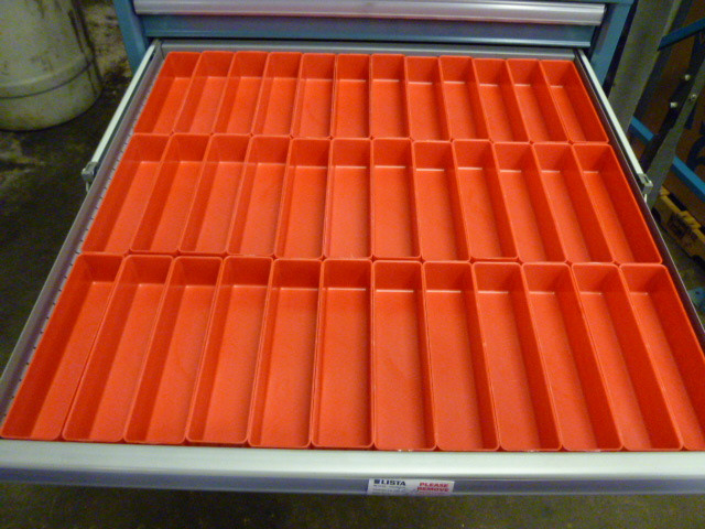 A228 Eight-Compartment Box