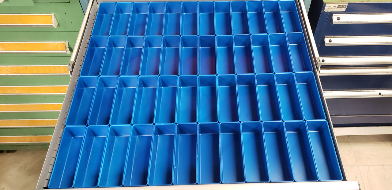 2 x 6 x 2 Blue Plastic Box (Actual dimensions: 1.95 x 5.85 x 1.75)