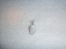 8352-300X 18 VOLTS PLASTIC WEDGE BASE CLEAR