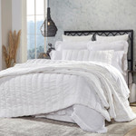 Orchids Lux Home Gatsby Quilt - White