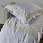 TL at Home Arlesienne Duvet Cover - Ivory Linen/White Sateen