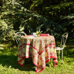 French Tablecloth Winter Garden Wreath - Red & Green