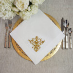 Arte Italica Victorian Large Napkin Set  - White Line / Gold embroidery