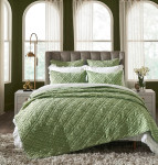 Orchids Lux Home Mirabelle Quilt - Moss