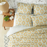 carol & frank Freddie Quilt - Ochre