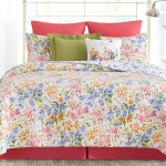 C&F Home Florian Quilt Set