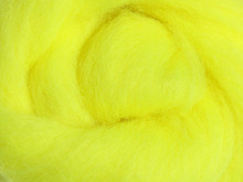 Ashford Corriedale Sliver, Dyed - Fluorescent Yellow (DS056)