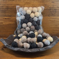 De Witte Engel Felt Beads (18mm), Dyed - Natural