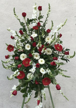 SENTIMENTAL EMBRACE EASEL