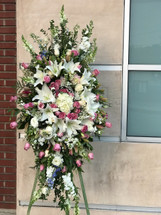 LOVING CELESTIAL EASEL SPRAY