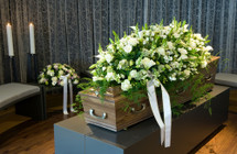 ALL WHITE FULL CASKET SPRAY 