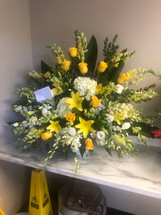 LOVING YELLOW & WHITE BASKET