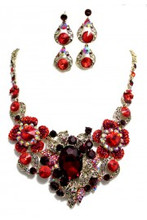 Red Richness Necklace Set