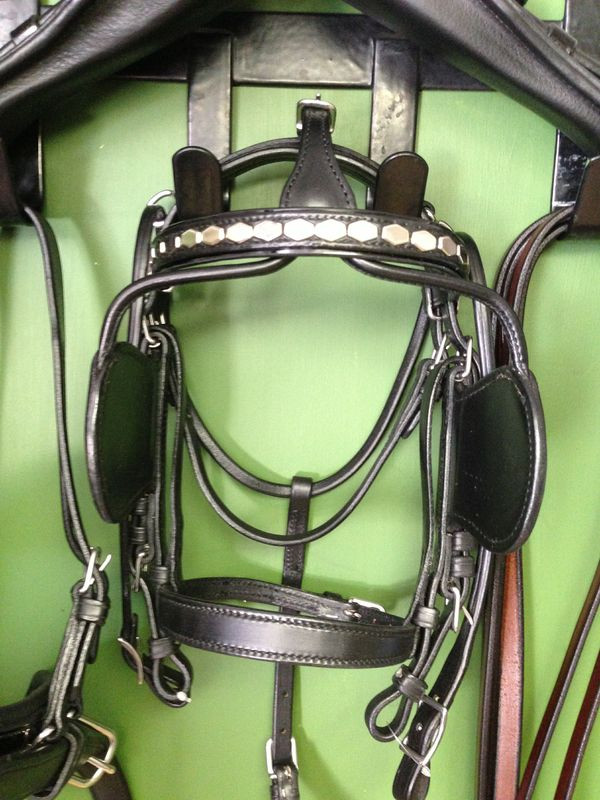 Super heavy duty leather mini horse drawn harness brass hardware the BEST