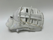 White Lightning Fielding Glove - 13"