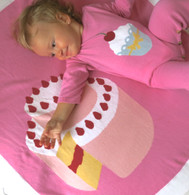 90/10 CASHMERE CAKE / CUPCAKE LOUNGER