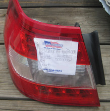Lincoln Zephyr	2012	Left Taillight	 (00049)