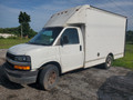 2004 Chevy Express 3500 04077