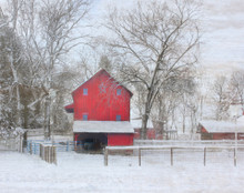 Red Barn in Winterset, IA