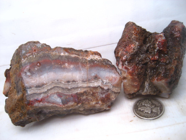 Bullion Mountain Seam Agate,`