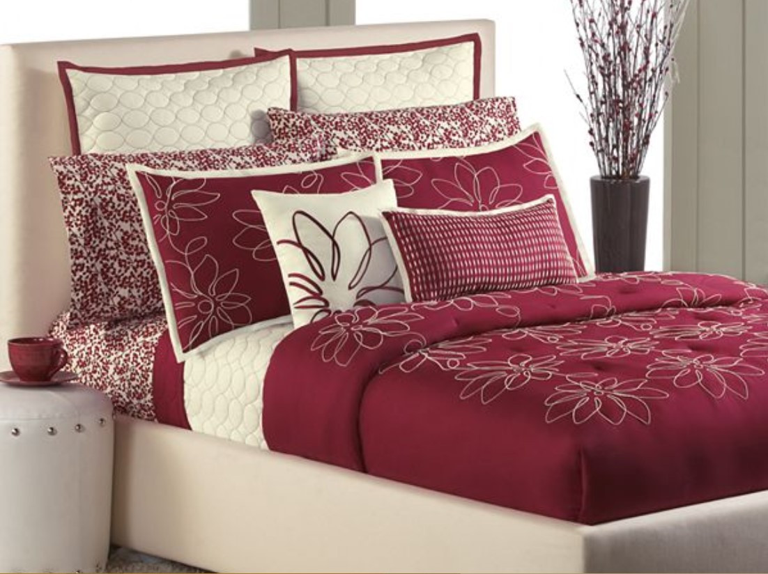 Queen Apt 9 Davina Red With Cream Floral Embroidery Bedskirt Sham Comforter Set