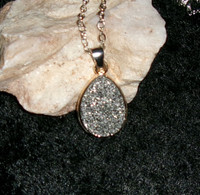 Drusy Pendant with CLEOPATRA DJINN