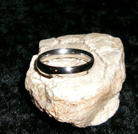 Ring with QUEEN YOUTHFUL DREAMS FAIRY