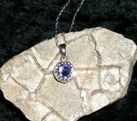 Necklace with AVALON CELTIC COLLECTION