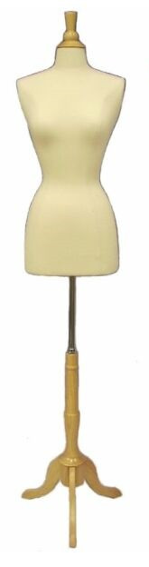 One Day Rental Cream Jersey Knit Female Hard Foam Dress Form Size 6 