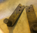 SPRING PLATE PAIR, THING  181. USED