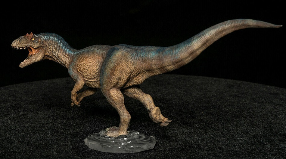 allosaurus figure