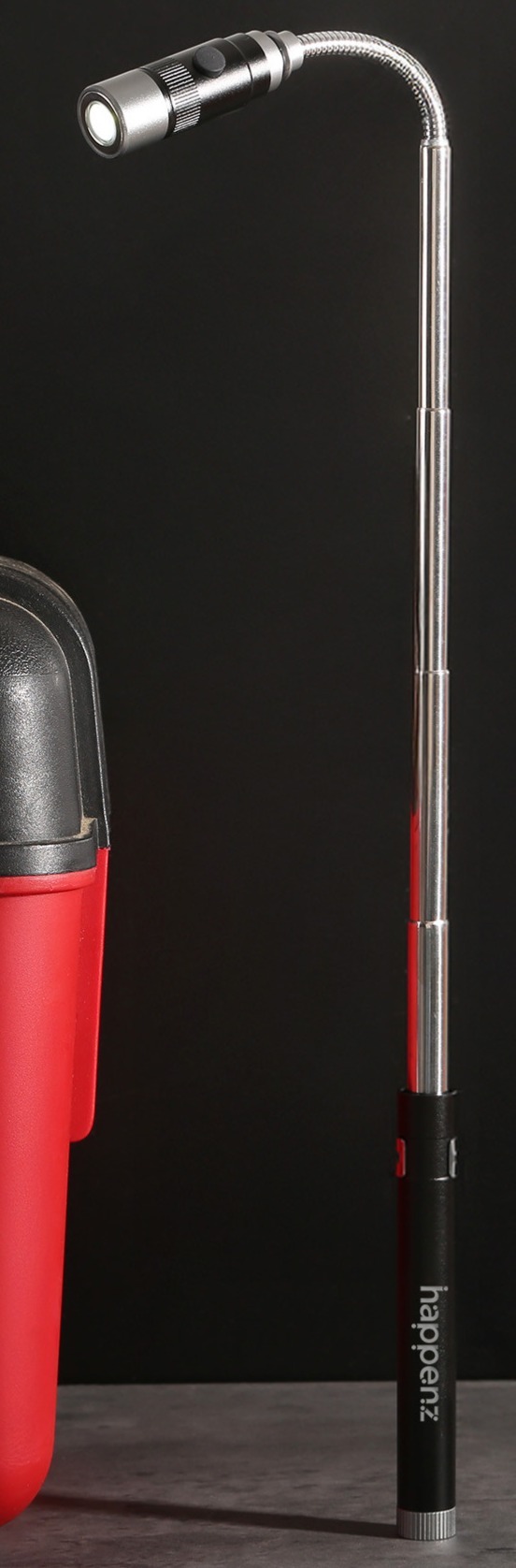 rechargeable-bright-penlight-telescoped.jpg