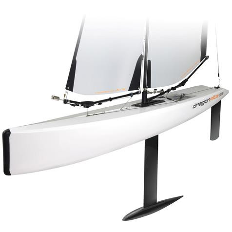 Joysway Dragon Flite DF95 
Featuring ABS Hull Carbon Fiber Keel fin and Rudder Lead Bulb complete with A-rig and sails