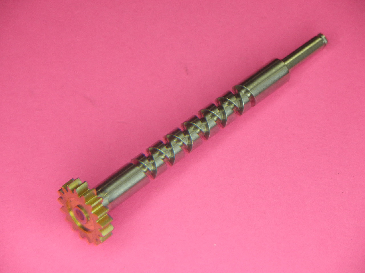 DAIWA F092601 WORM SHAFT FOR ACCUDEPTH PLUS & SEALINE SG27LC SERIES REELS Tuna's Reel Troubles