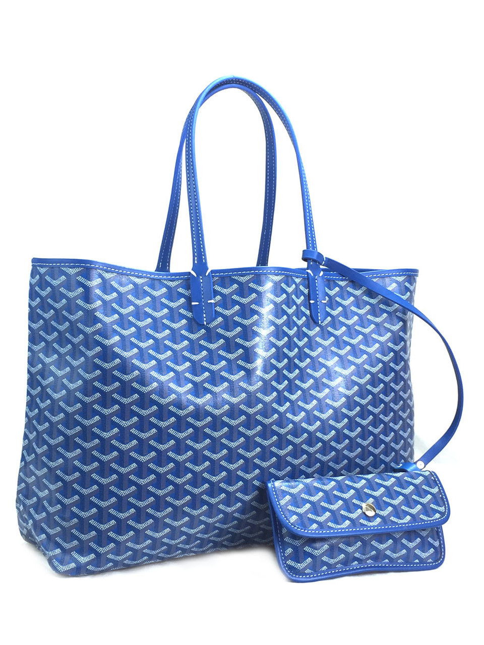 This is the cult-favorite Goyard Chevron Tote in the stunning special  color, Sky Blue. This light blue is so versatile and for sure to…