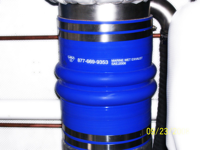 6.00" Blue Silicone Wet Marine Exhaust Double Hump Hose - Metcalf