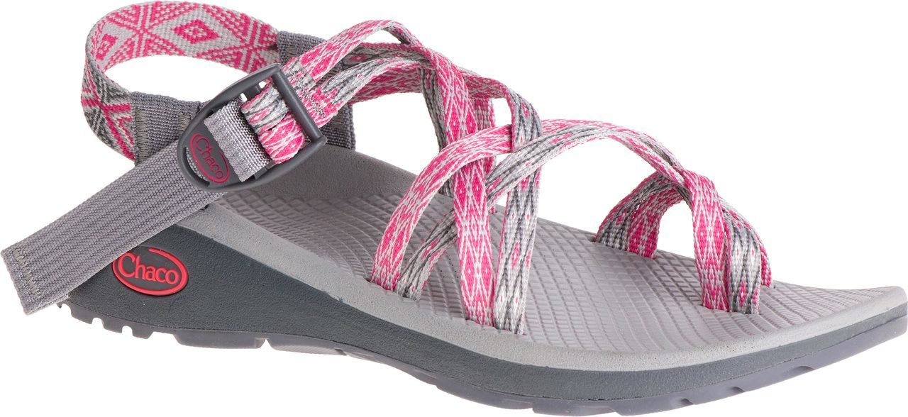 womens pink chacos