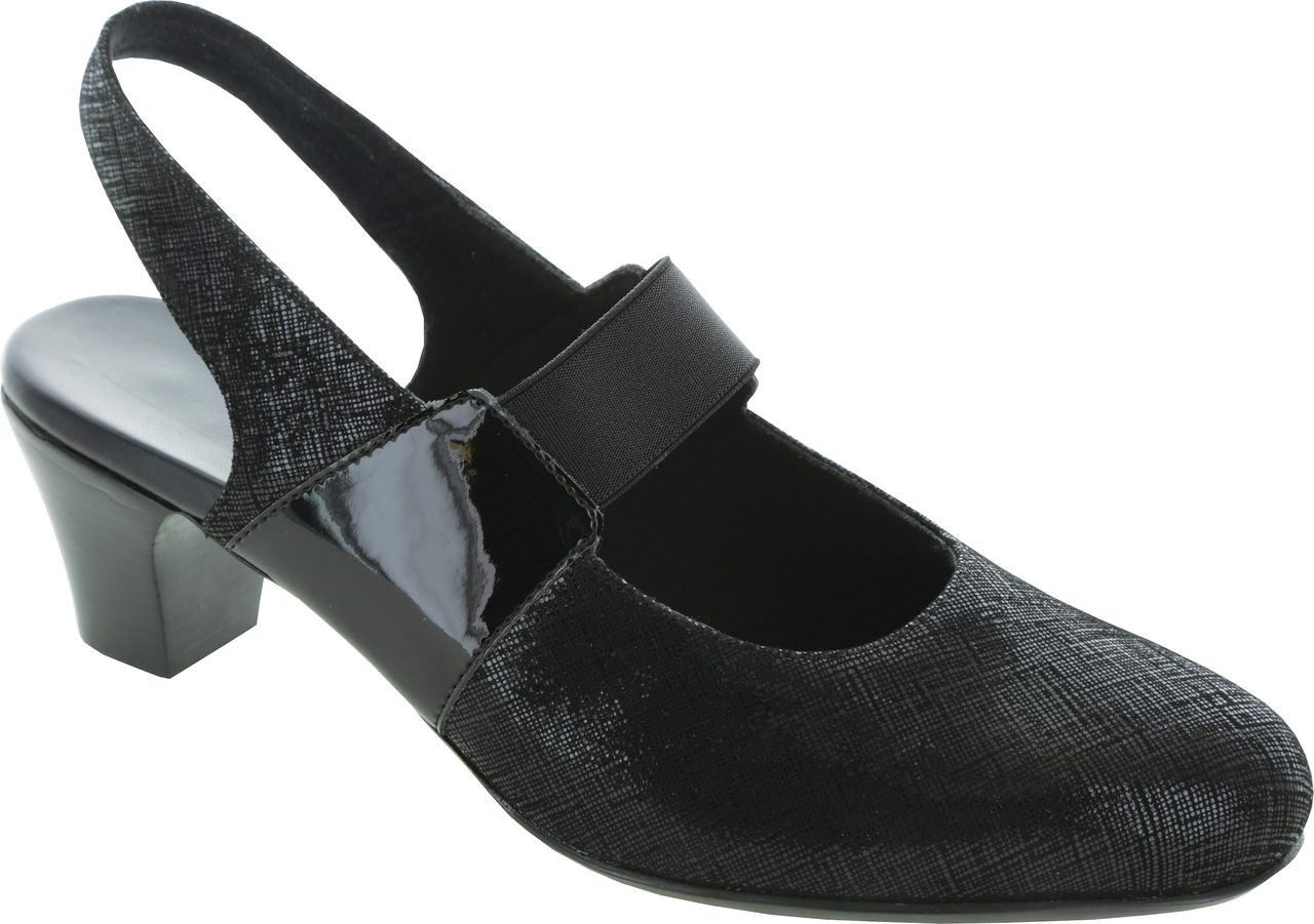 munro ladies dress shoes