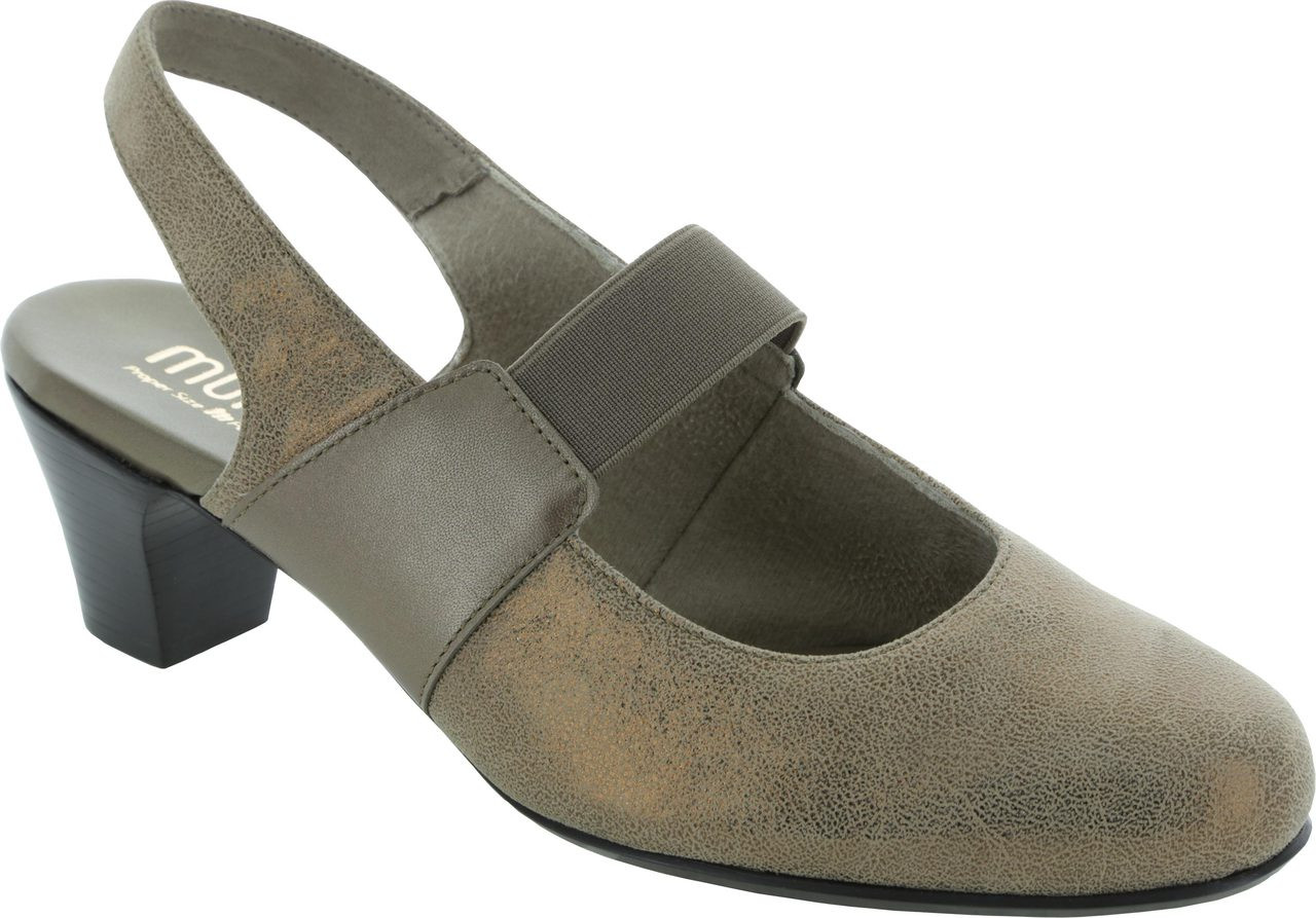 munro ella slingback pump