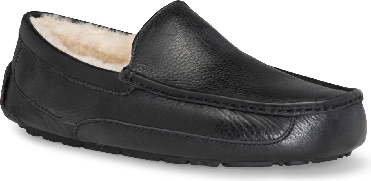 UGG Men's Ascot Leather - FREE Shipping & FREE Returns - Men's Slippers