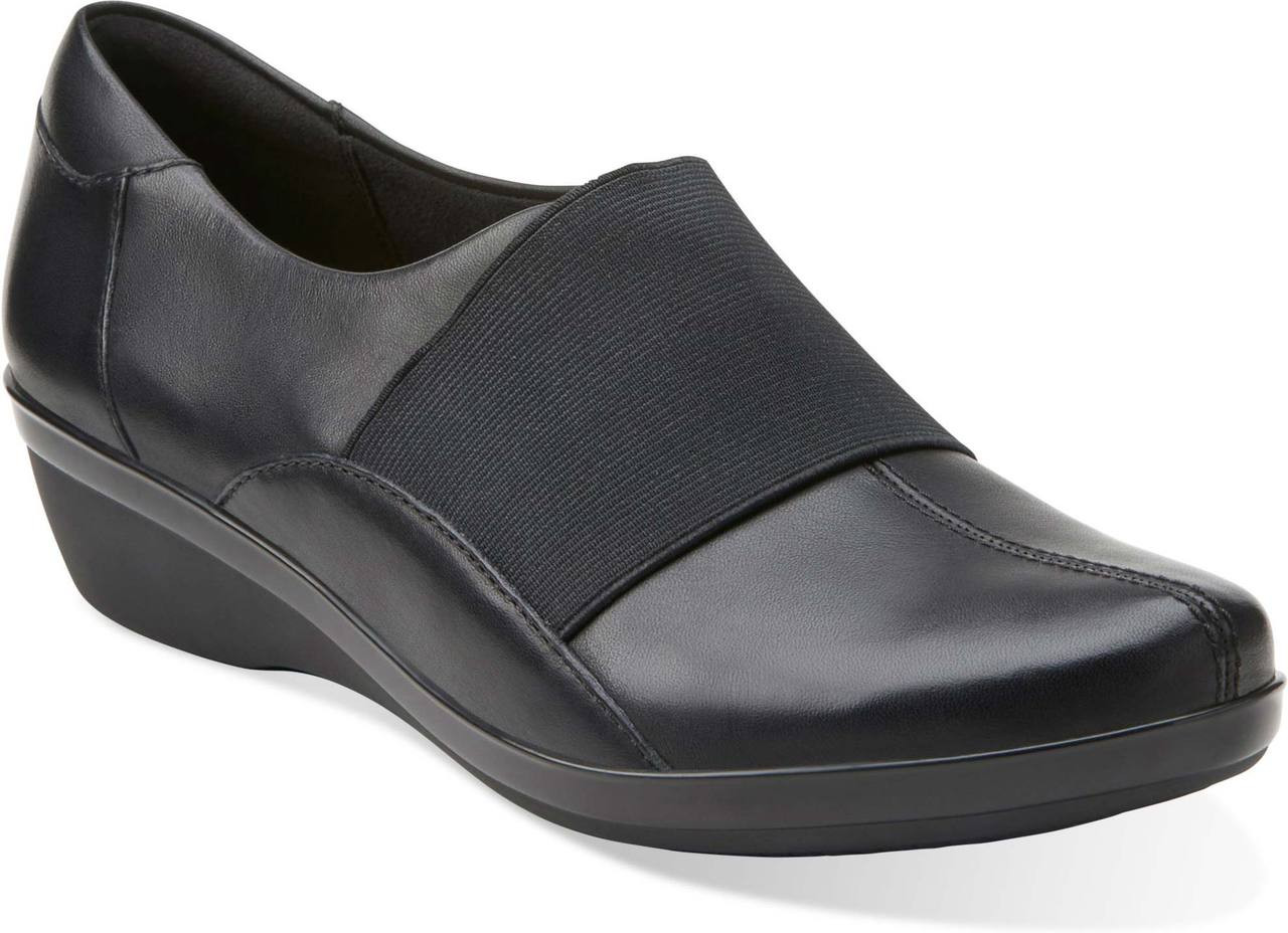 clarks womens black shoes