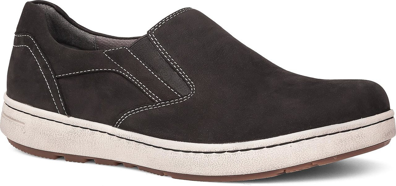 pink and white fila disruptor 2