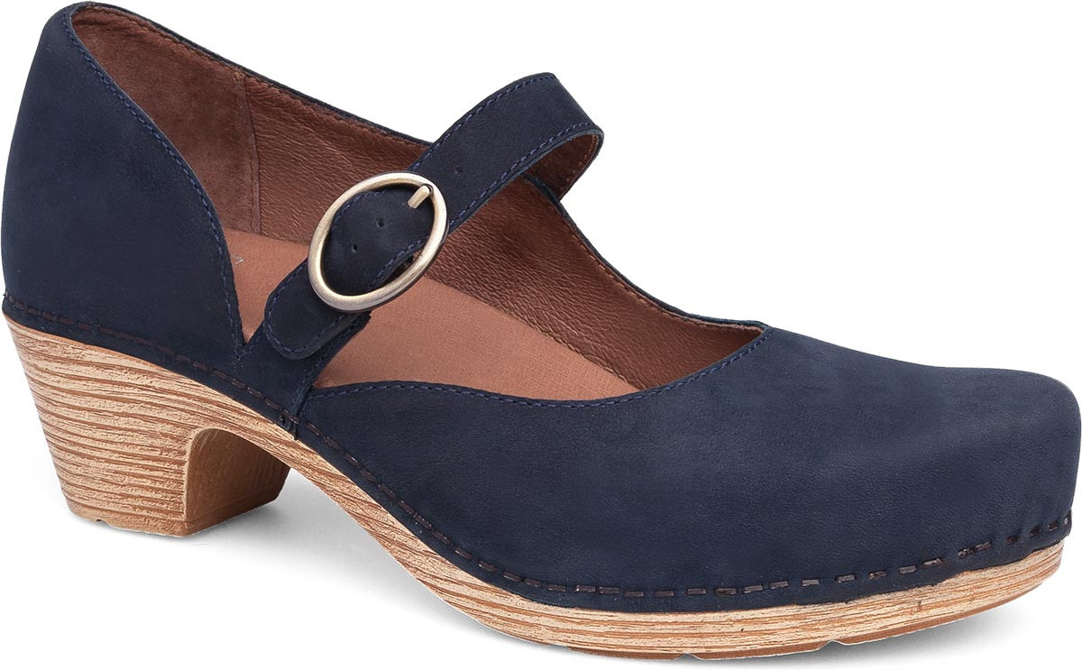 dansko professional mule