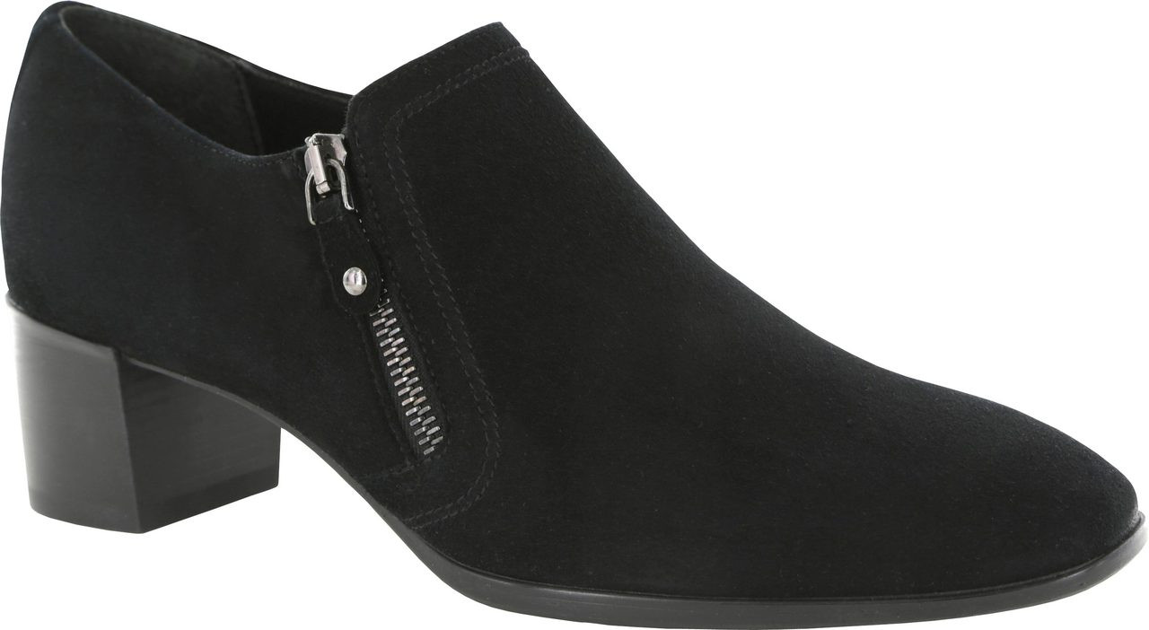munro taylor bootie