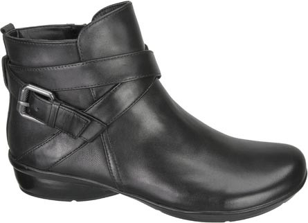 naturalizer cassandra boot